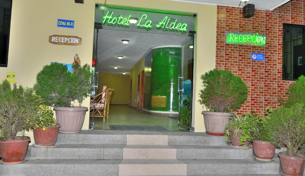 Hotel La Aldea Atacames Buitenkant foto